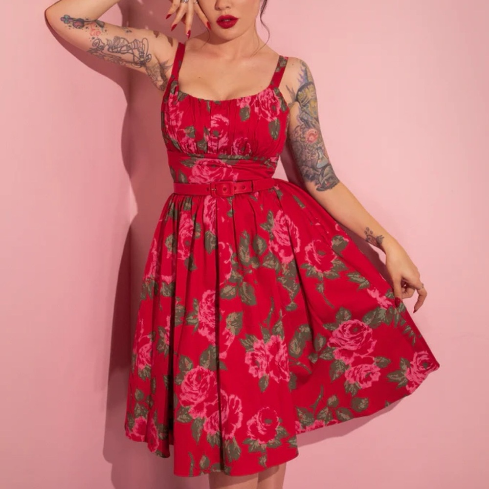 Vixen by Micheline Pitt Ingenue Swing Dress in Vintage Red Rose Print 3X - Picture 6 of 16